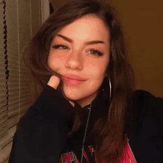 💕 ef6183b3 telegram sticker