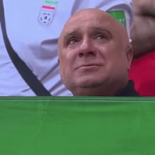 😩 1f98f07d uomo, piangere, tifoso, calcio, arrabbiato, sport whatsapp sticker