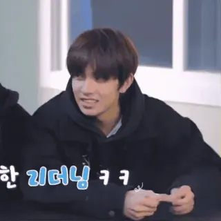 🙂 14afab5b 한 리더님 ㅋㅋ người, Hàn Quốc, nụ cười, lãnh đạo telegram sticker