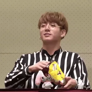 😝 f5b4d852 telegram sticker