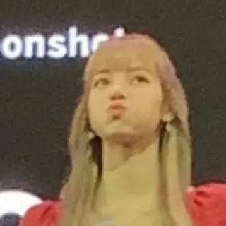 😗 786c1510 Lisa знаменитость, kpop, певец, лиса, blackpink, лицо, смешной telegram sticker