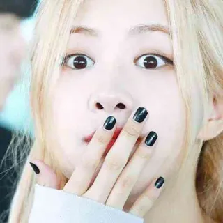 🤭 92ccad8b Rose kpop, rose, blackpink, певица, женщина, айдол, знаменитость telegram sticker