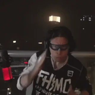 @lalimort @oieiei :: @fStikBot telegram stickers