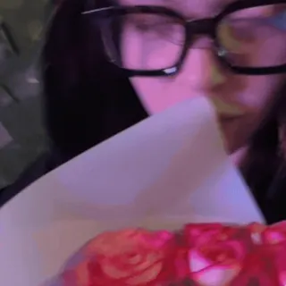 💐 eeeb0246 장미, 꽃, 꽃다발, 여자, 안경, 선물 telegram sticker