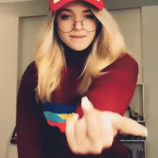 🤐 935d034a 中指, ジェスチャー, 攻撃的, 金髪, 女性 telegram sticker