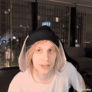 🤨 990c24ce telegram sticker