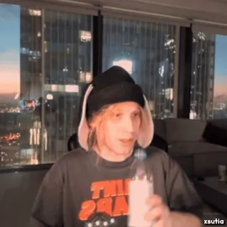 😲 d76ac8a4 telegram sticker