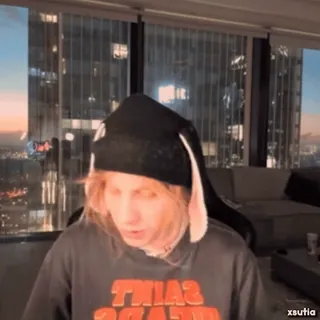 😤 e33de9ac telegram sticker