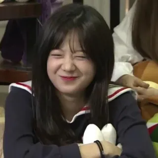 🐤 075c622f kobieta, uśmiechnięta, osoba, portret, azjatycka, słodka telegram sticker