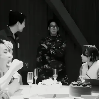 🥢 deb90c77 telegram sticker