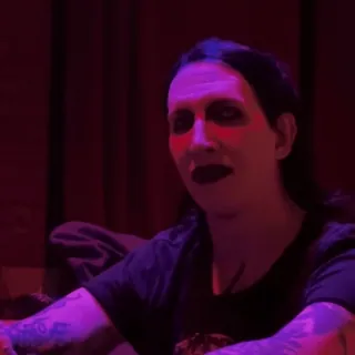 🌟 1de534b1 Marilyn Manson penyanyi, goth, makeup, artis, musik telegram sticker