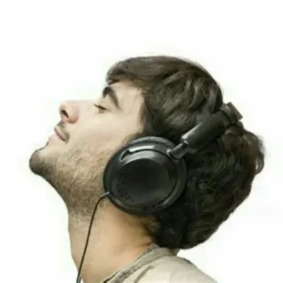 😌 7a5f5d72 Kopfhörer, Musik, Hören, Mann, Audio, Technologie, Porträt telegram sticker