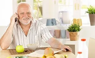 📞 a3d63fe0 Hide the Pain Harold Meme, Meme di internet, Foto stock, Harold, Dolore nascosto, Anziano, Sorriso, Telefonata telegram sticker