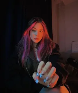 🖕 44acf898 wanita, rambut pink, potret, gadis, muda, orang telegram sticker