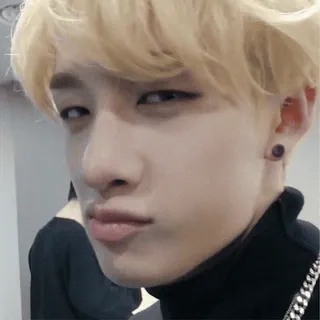 🤨 26cf2e02 telegram sticker