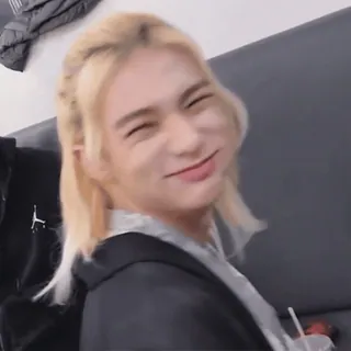 😋 b4ff413c telegram sticker