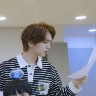 🤔 71a1f271 telegram sticker