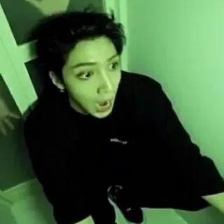 😖 8d5948f4 telegram sticker