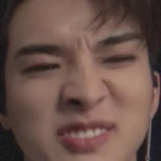 😬 9d8aea6c 얼굴, 표정, 웃긴, 초상화 telegram sticker