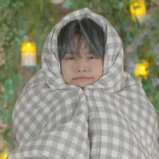 ☺️ b178cb34 사람, 담요, 포근한, 인물 telegram sticker