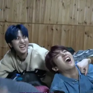 😂 b3aa6ff9 telegram sticker