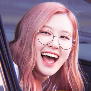 🌹 9af9f600 여자, 미소, 안경, 인물사진, 분홍색 머리, 즐거운 telegram sticker