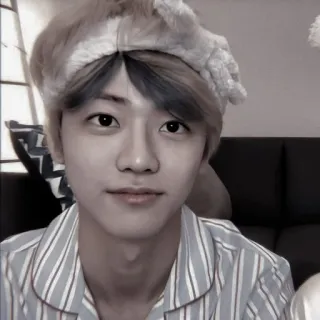 🤡 21589743 人物, 男性, パジャマ, ポートレート, ヘッドバンド telegram sticker