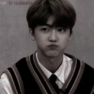 🤡 e17077b0 ポートレート, 男, 韓国, 口をとがらせる, 顔, 表情 telegram sticker