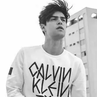 💸 8f553022 CALVIN KLEIN moda, roupa, marca, Calvin Klein, moletom, vestuário telegram sticker