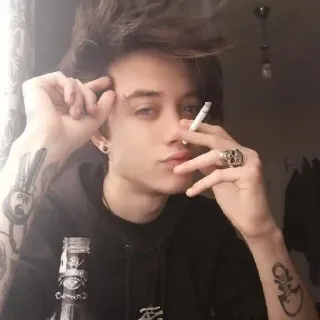 🚬 fcc96194 Adolescente, Cigarro, Fumaça, Tatuagem, Pessoa, Moletom com capuz telegram sticker