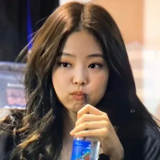 🥤 a8f69d7b femme, boire, portrait, personne, bouteille, paille telegram sticker