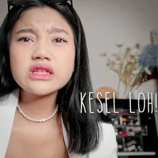 🌟 4e1ca06a KESEL LOH! uitdrukking, gefrustreerd, vrouw, make-up, boos, geïrriteerd telegram sticker