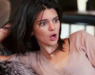 😱 c7ede97b Kendall Jenner Keeping Up with the Kardashians в шоке, выражение лица, реалити-шоу, мем, знаменитость, реакция telegram sticker