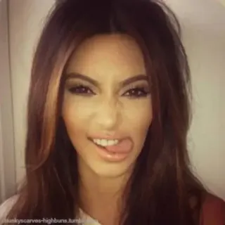 😝 a36056a6 Kim Kardashian kim kardashian, selfie, lidah, selebriti, wanita, berambut cokelat telegram sticker