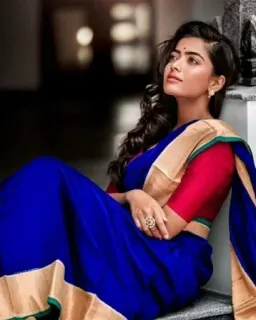 ❤️ 824429ca Wanita, Sari, Pakaian India, Tradisional, Mode, Sari biru, Wanita India whatsapp sticker