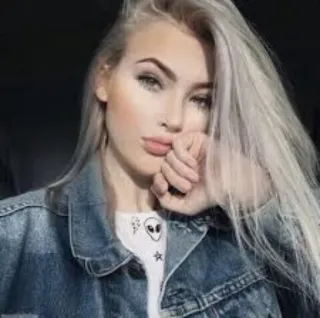 🤔 2b8a769f woman, portrait, denim jacket, blonde hair, fashion, style, model telegram sticker