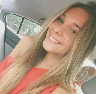 😁 ca407b1e portrait, woman, smile, blonde, girl, pretty, female telegram sticker