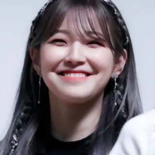 🗾 1bc3858f 여자, 미소, 한국인, 인물사진, 소녀, 아시아 telegram sticker