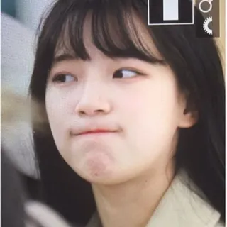 🗾 a88532ec 여자, 소녀, 인물사진, 얼굴, 사람, 클로즈업 telegram sticker