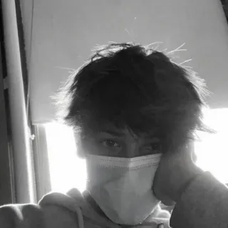 ⚫️ 922f16d8 คน, หน้ากาก, ภาพเหมือน, ขาวดำ, ใบหน้า, วัยรุ่น, เด็กผู้ชาย telegram sticker