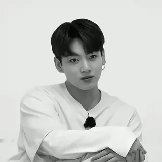 🥢 59eb77da personne, homme, noir et blanc, portrait, kpop, idole telegram sticker