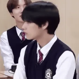 👀 b295077a whatsapp sticker