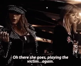 @DivaStickers DIVA × TAYLOR 🐍💅 :: @fStikBot whatsapp stickers