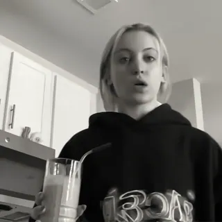 🛹 e02d5d0a whatsapp sticker