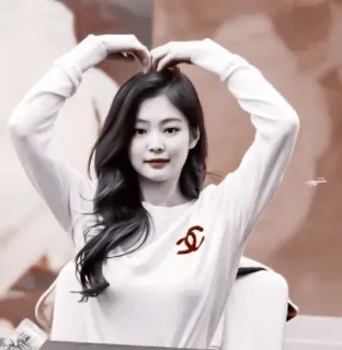 🍥 85cca803 Jennie Jennie, K-Pop, Cantante, Corazón, Ídolo, Moda telegram sticker