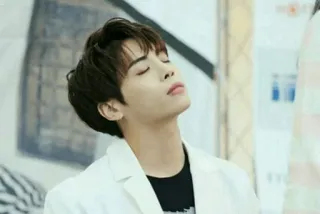 😑 2b225634 telegram sticker