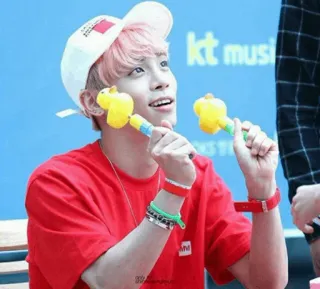 🤩 71f11e84 telegram sticker