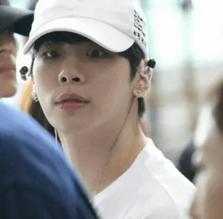 😟 982933f8 telegram sticker