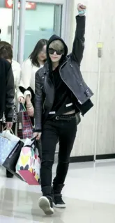 🚶‍♀ e80f930e telegram sticker