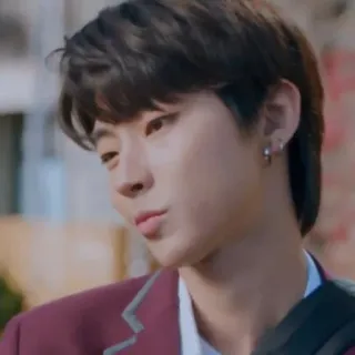 😏 a484abad 韓国, 男性, ハンサム, ピアス, 若者, アジア人, ポートレート telegram sticker